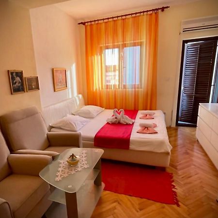 Apartment Malenko Шибеник Екстер'єр фото